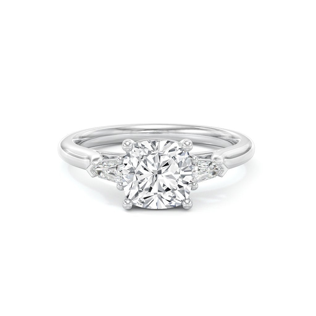 The Lia Ring